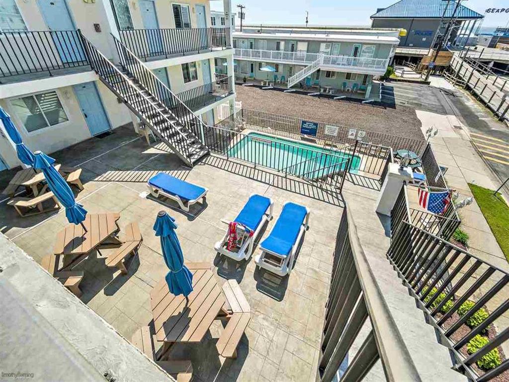 417 EAST 22ND WHITE SAILS 207 NORTH WILDWOOD BEACHBLOCK SUMMER